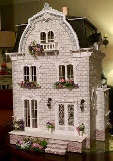 Miniature dolls house inspiration image