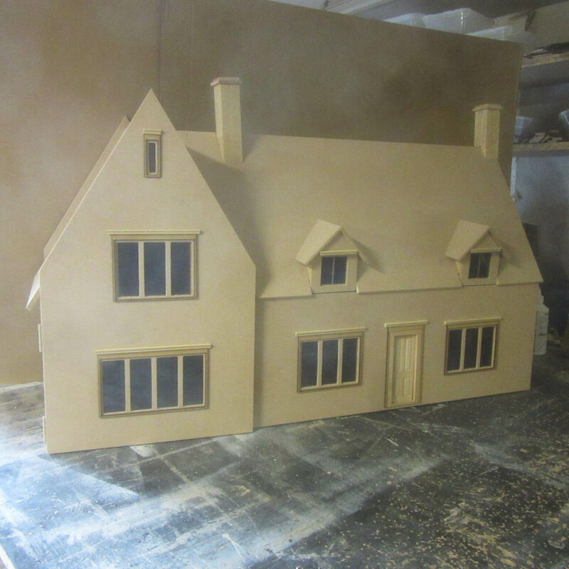 Dolls Houses & Miniatures is New Zealand’s specialist dolls house and dolls house miniatures supplier. Houses, furniture, lighting and more.